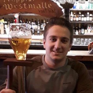 Meet your Posher, Zach